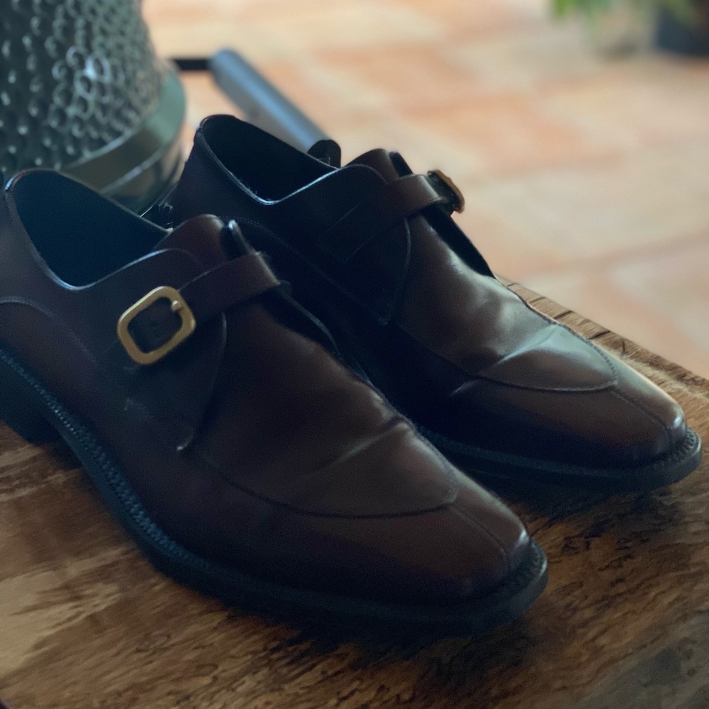 Salvatore Ferragamo Men leather shoes size 8.5.